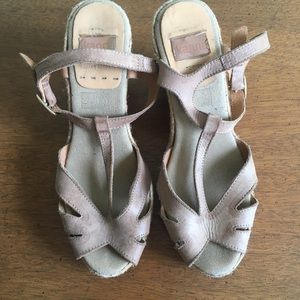 Kanna Wedge Espadrille Sandals Sz 38